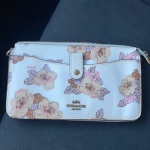 COACH floral bouquet wallet
